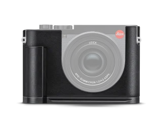 19084_Leica_Q3_43_protector_with_camera_LoRes