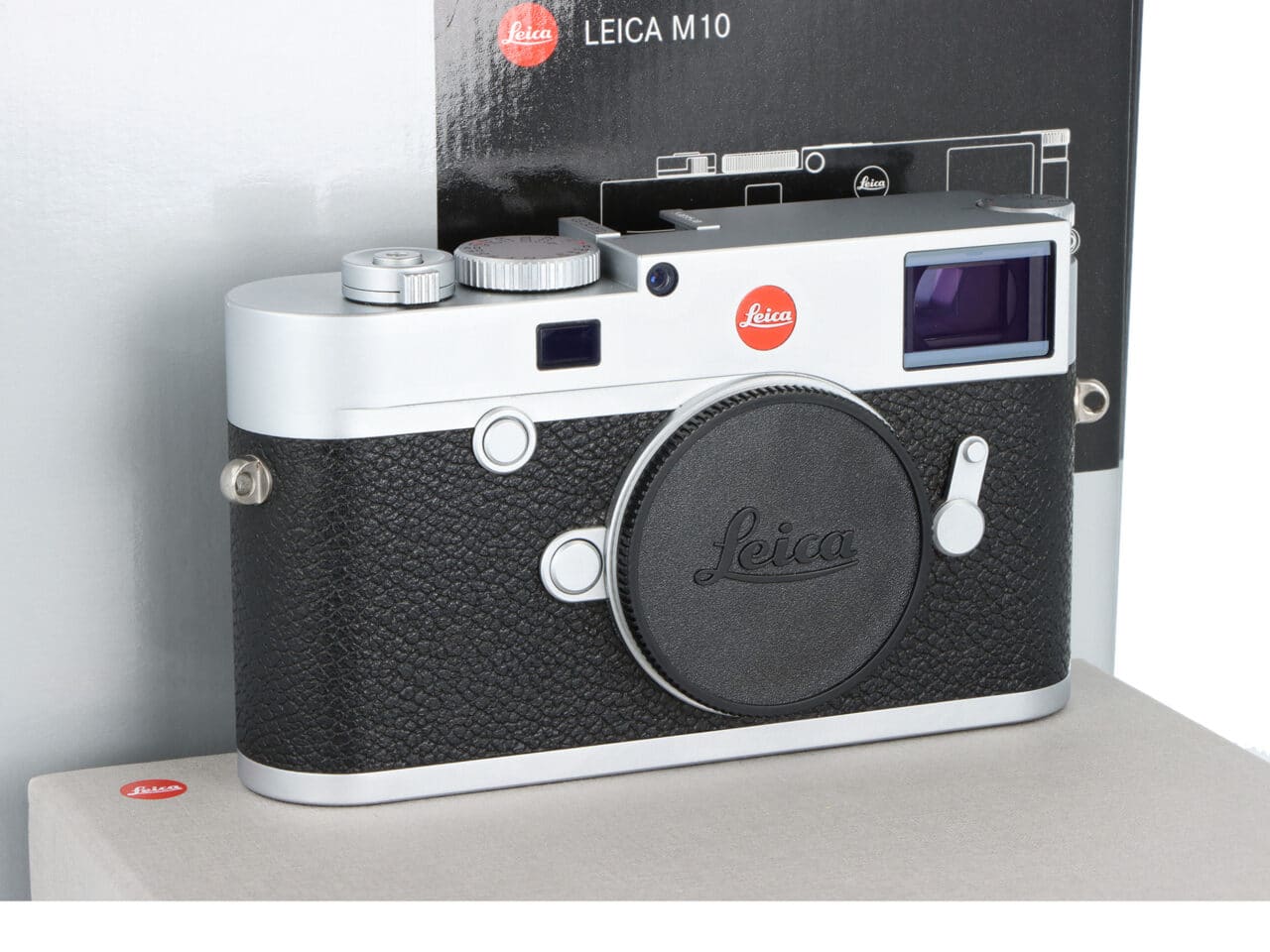 Leica M10 silver chrome