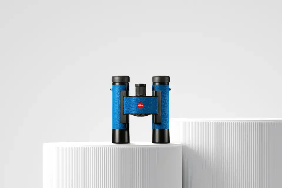 Leica_Ultravid_10x25_Colorline_blue