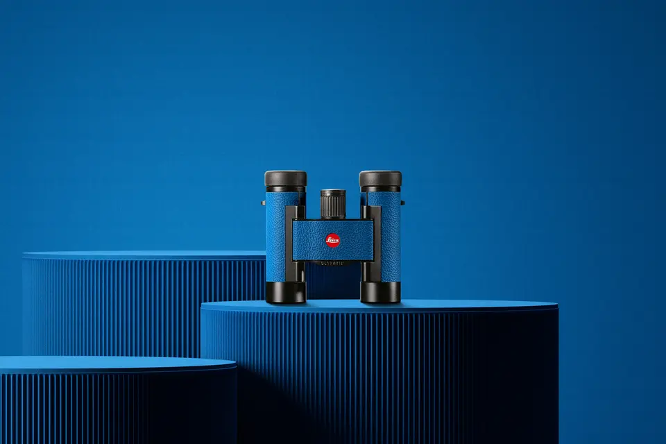 Leica_Ultravid_8x20_Colorline_blue